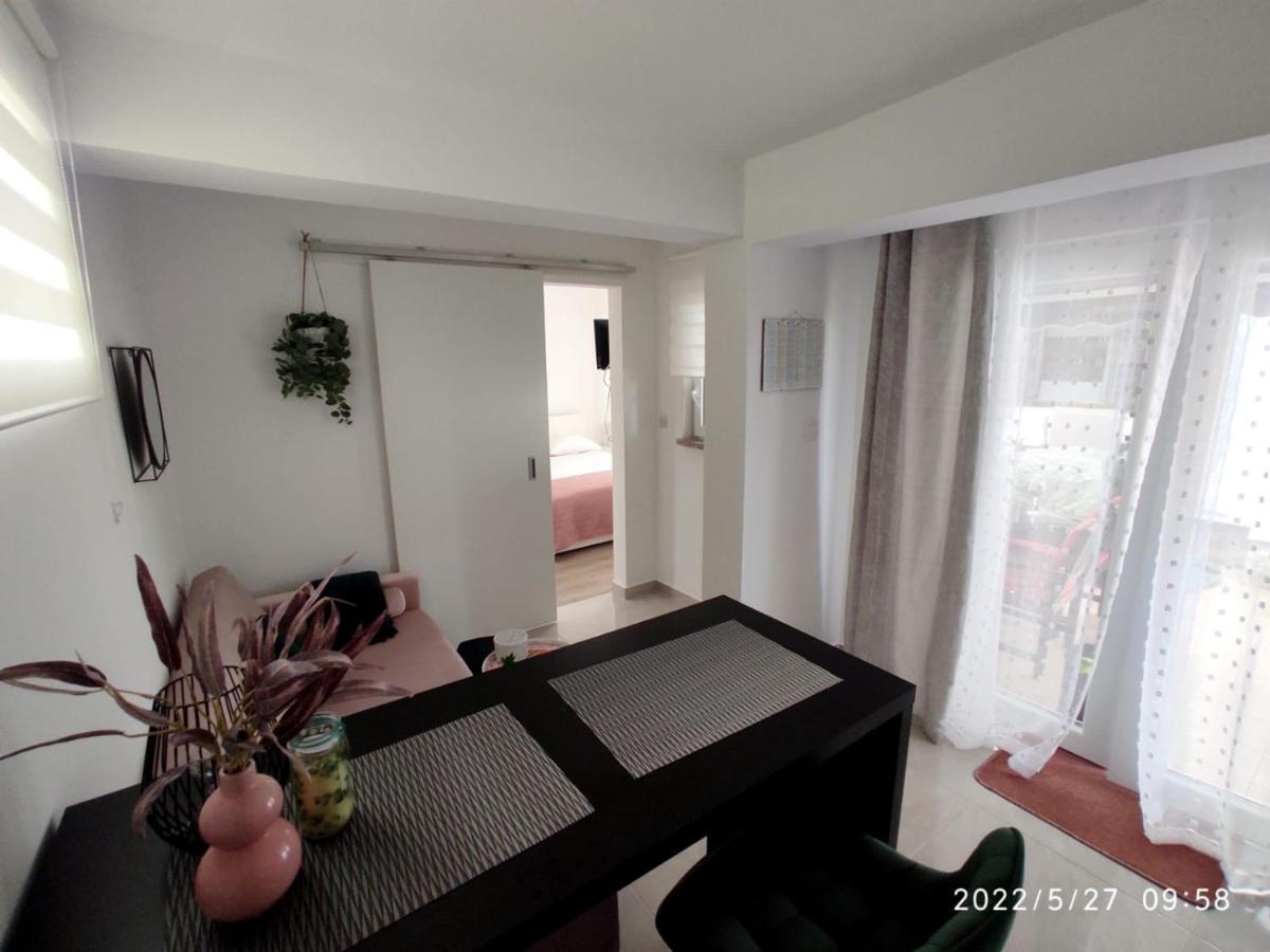 Apartments Mia Bibinje Luaran gambar